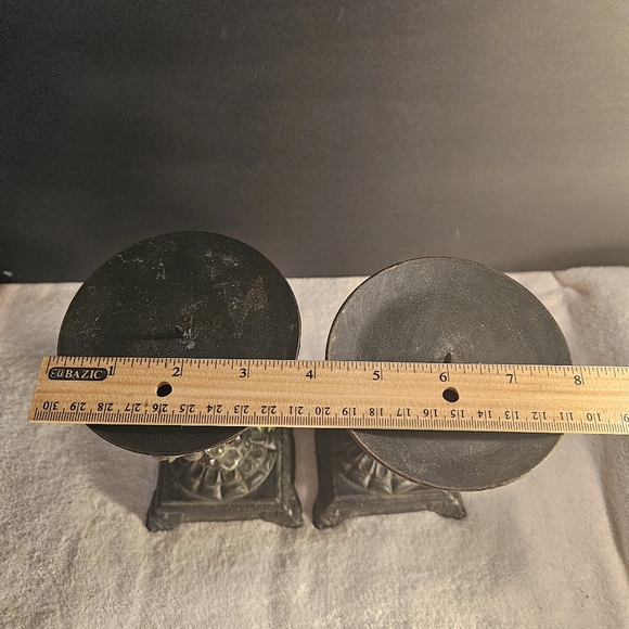 2 Vintage Cast Iron/metal Pillar Candle Holder. Ornamental grapevine. - Picture 14 of 16